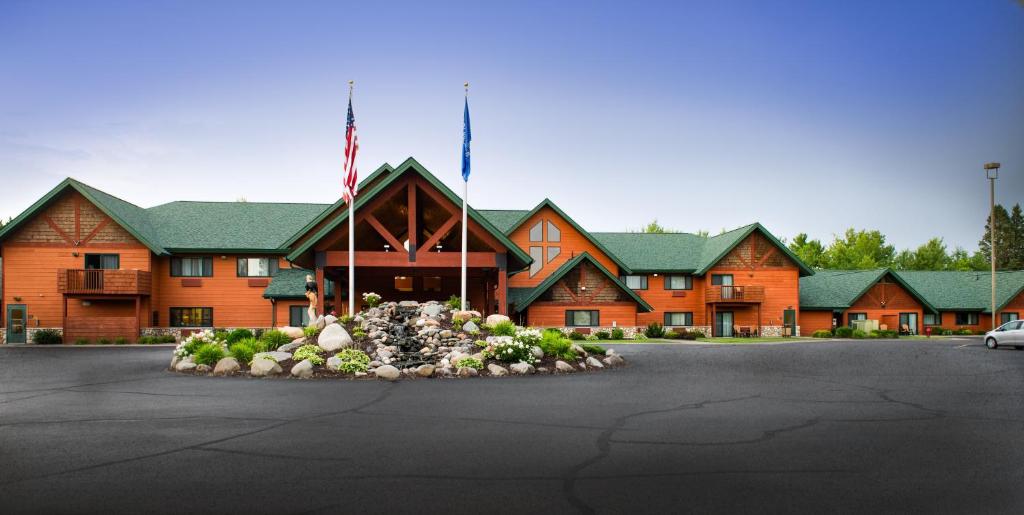 Holiday Inn Express & Suites Hayward (Hayward) 