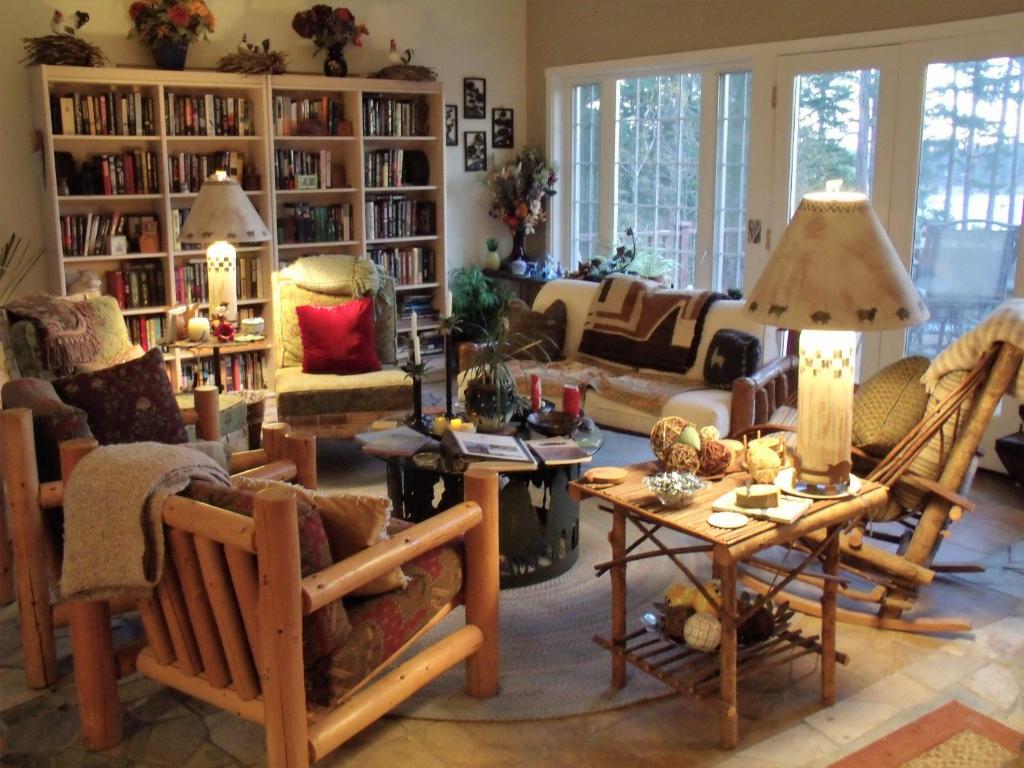 Inn to the Woods (Friday Harbor) 