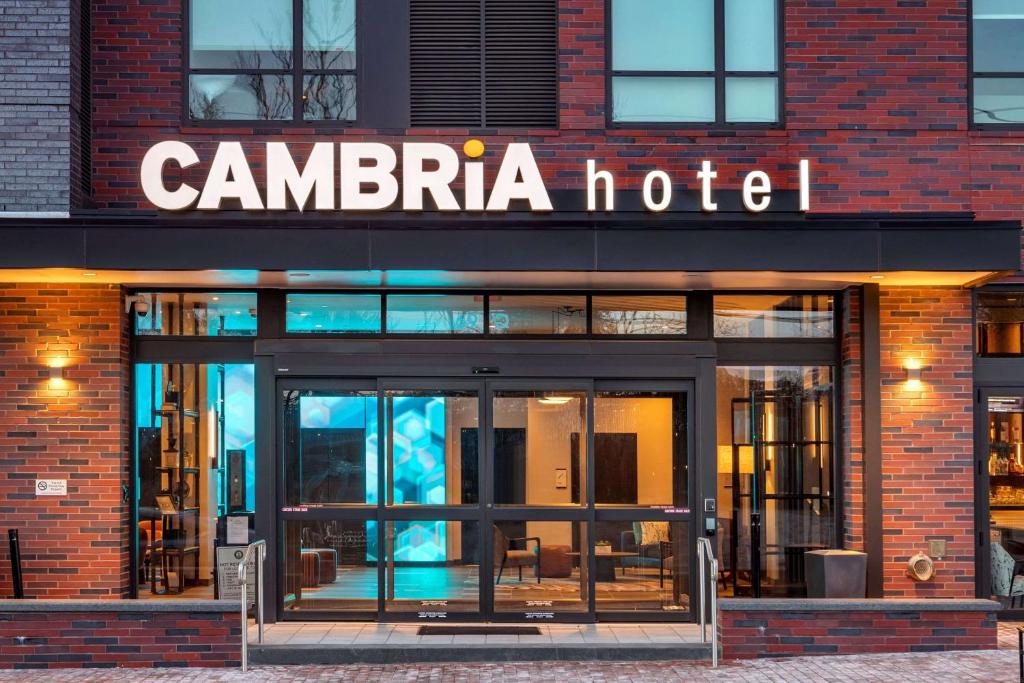 Cambria Hotel Washington D.C. Capitol Riverfront