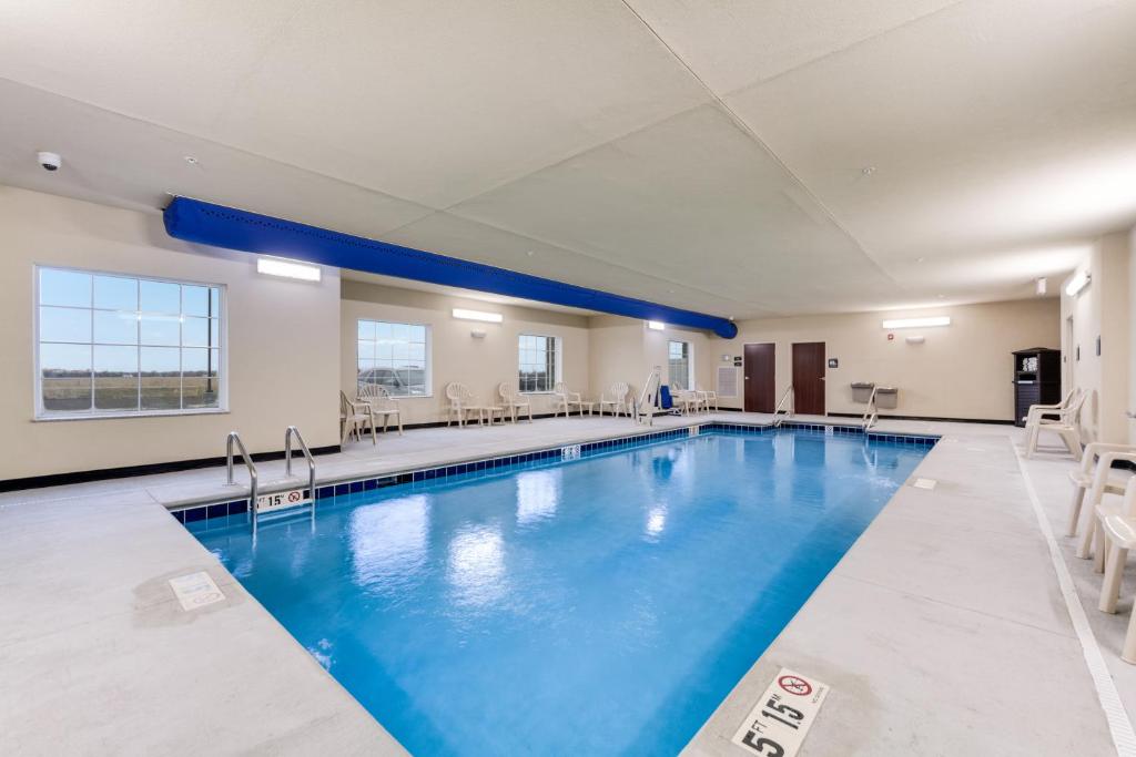 Cobblestone Hotel & Suites - Cozad (Cozad) 