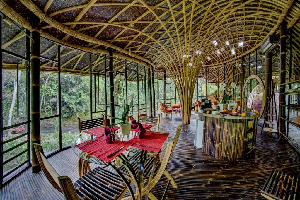 Bambu Indah