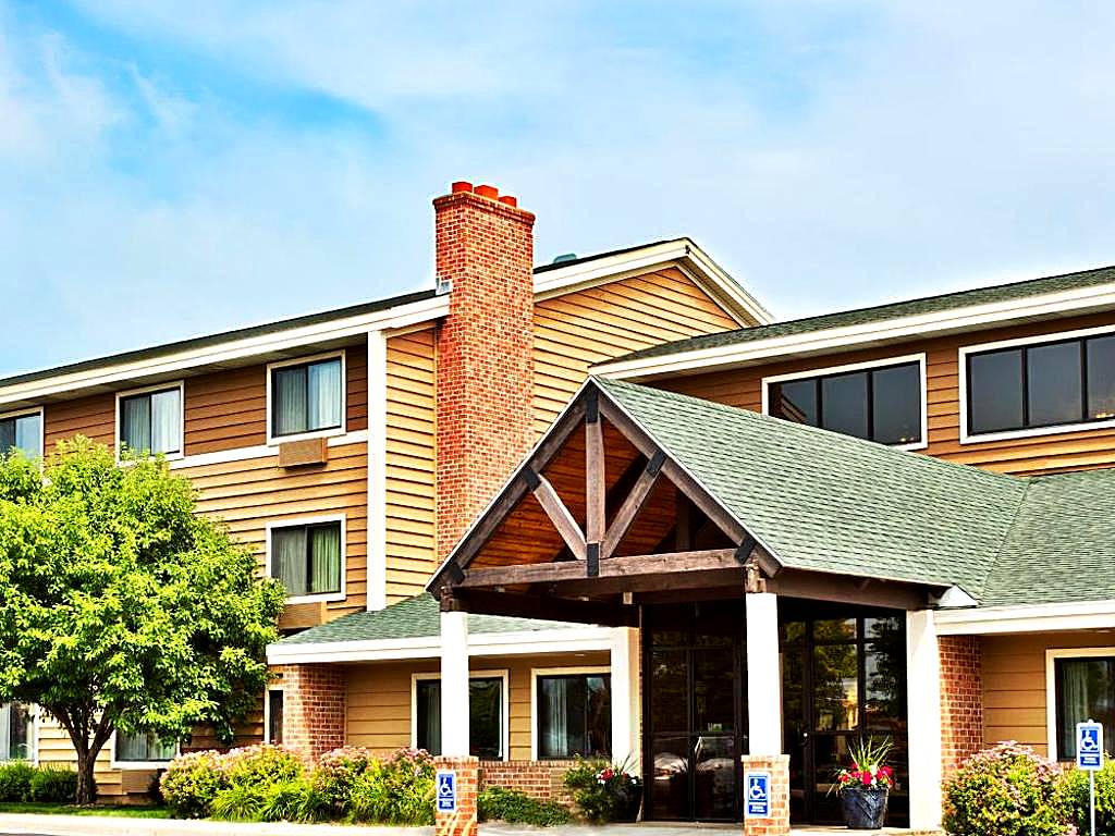 AmericInn by Wyndham Kearney (Kearney)