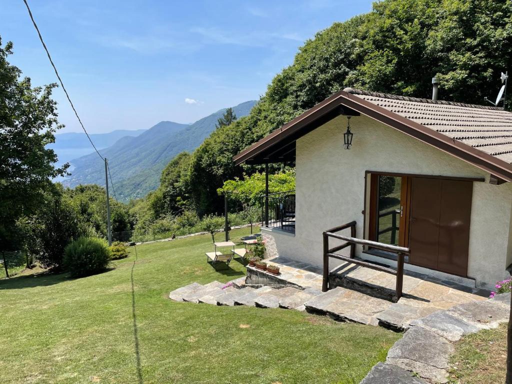 Chalet Baita Lavu' by Interhome