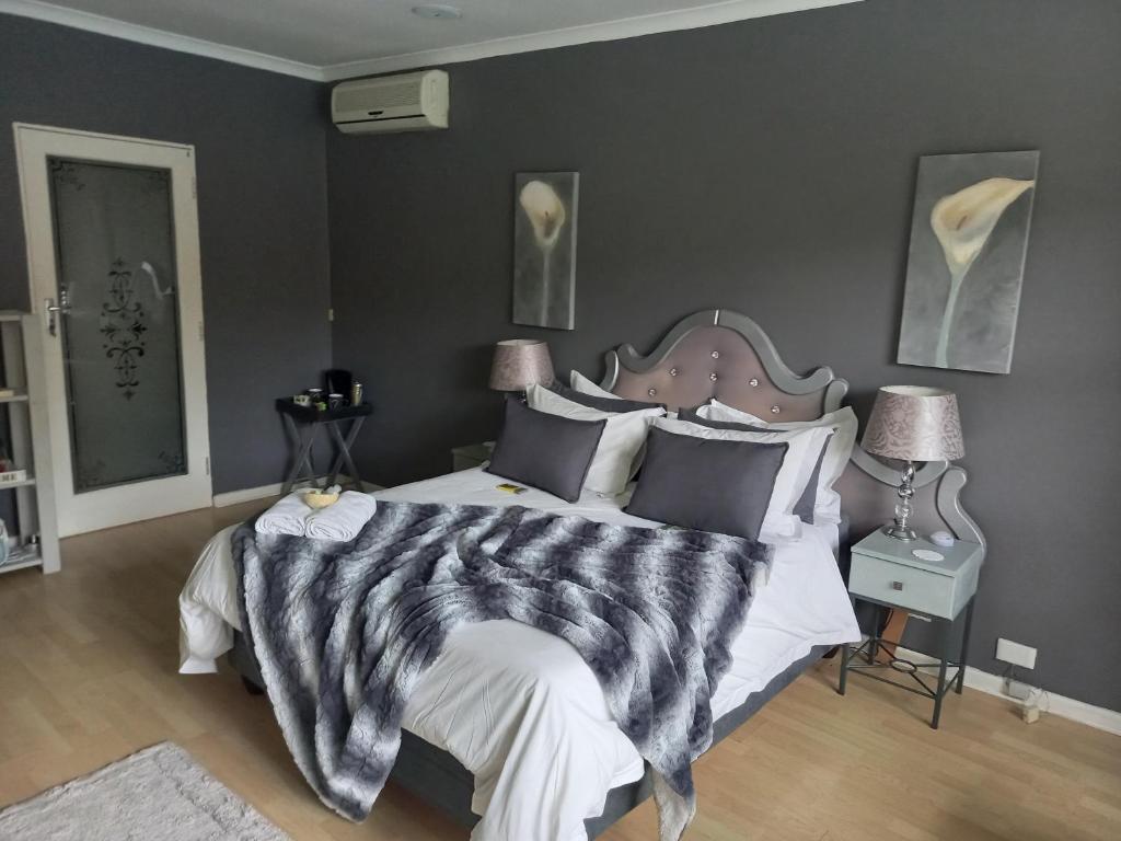 Serene Double Room with private bathroom
