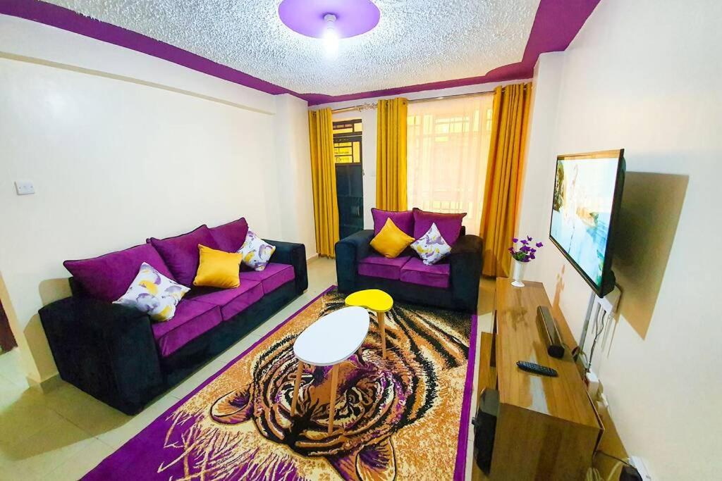 Premium 1 Br Condo With KingBed & Free Parking