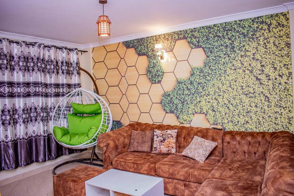 Dandy Home, 2 BdRm, Estn Bypass Kamakis Greenspot
