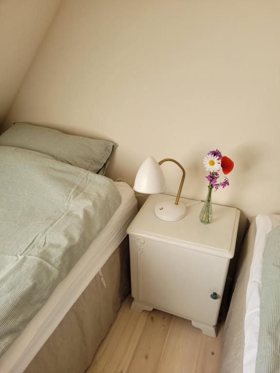 Atma Guesthouse - cozy and simple farmhouse bed & breakfast